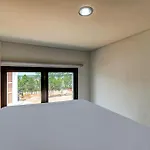 Oyo Life 93289 Jelita Residence 2